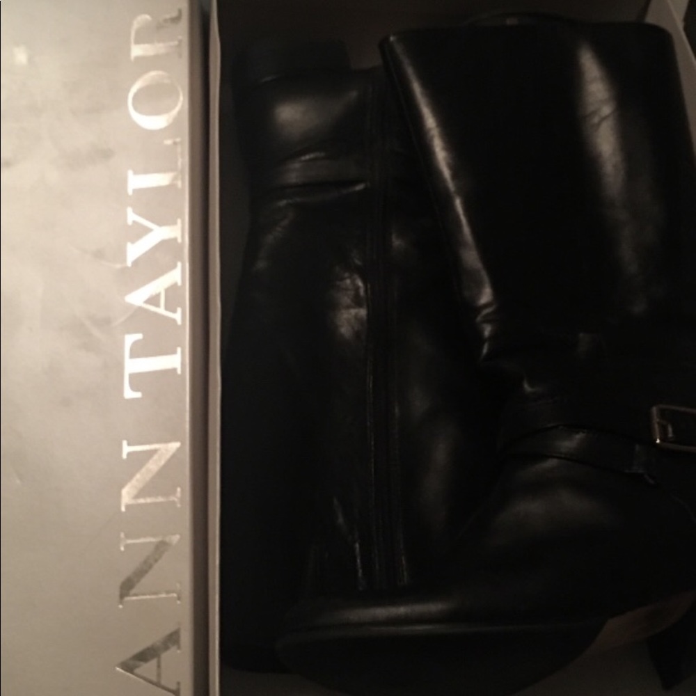 Ann Taylor Black Leather Boots size 8.5